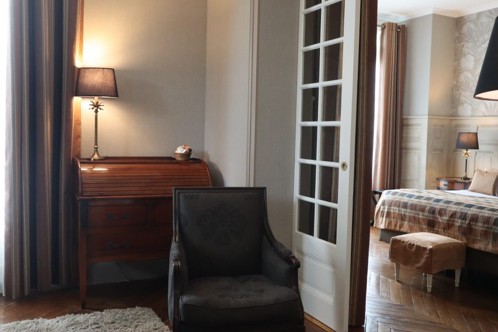 Salon suite 